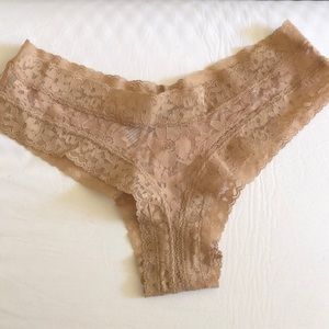 Victoria’s Secret lace cheeky/cheeky sexy panties